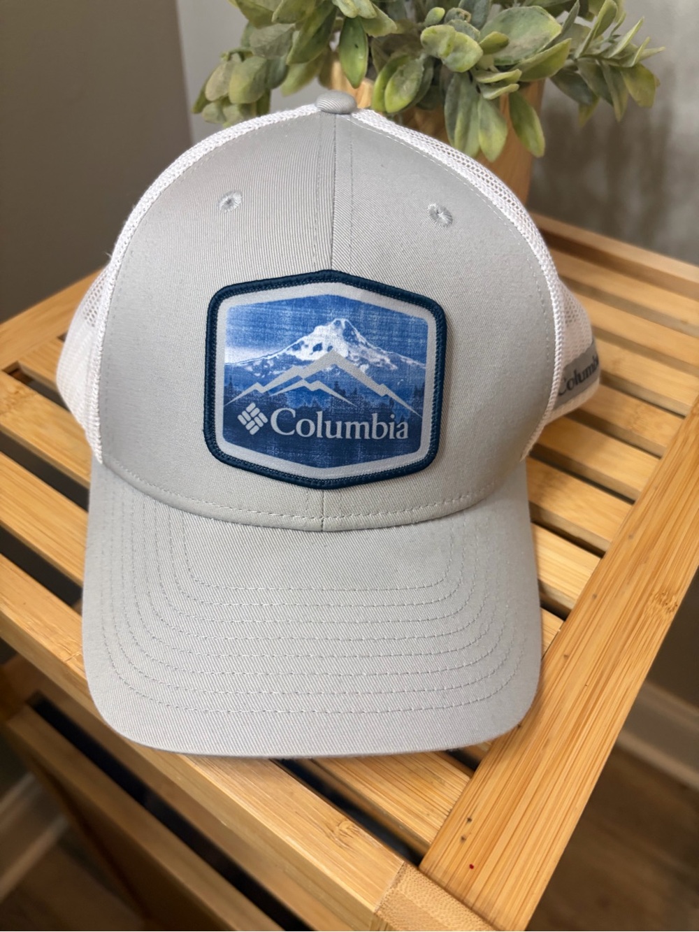 Columbia Light Gray and Blue Patch Mesh Trucker Hat
